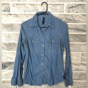 Seven button down shirt with silver buttons